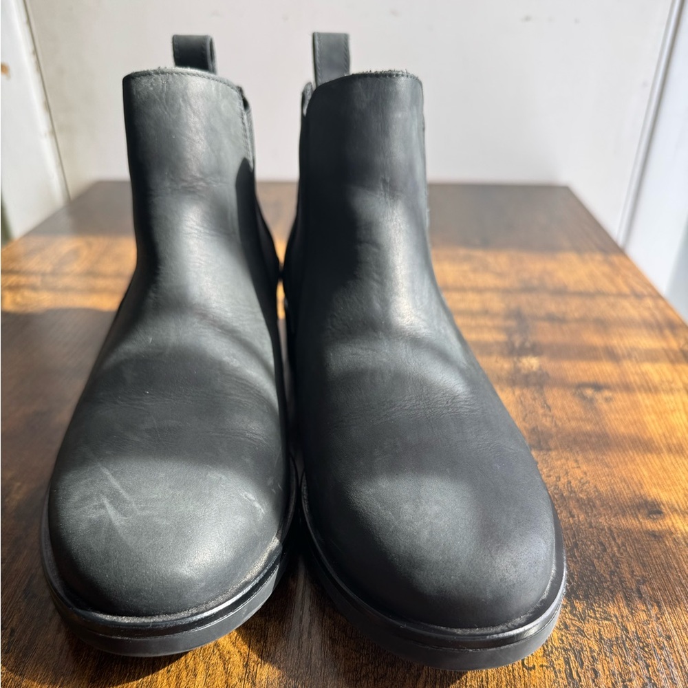 Clarks Black Leather Chelsea Ankle Boots